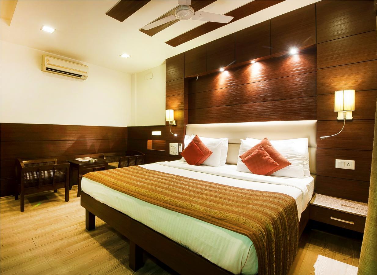 Hotel Amaltas International - Delhi-16 Νέο Δελχί Εξωτερικό φωτογραφία