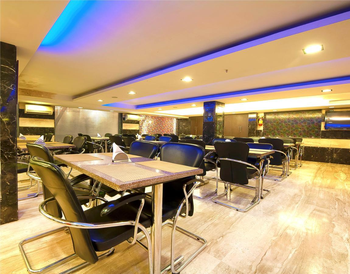 Hotel Amaltas International - Delhi-16 Νέο Δελχί Εξωτερικό φωτογραφία