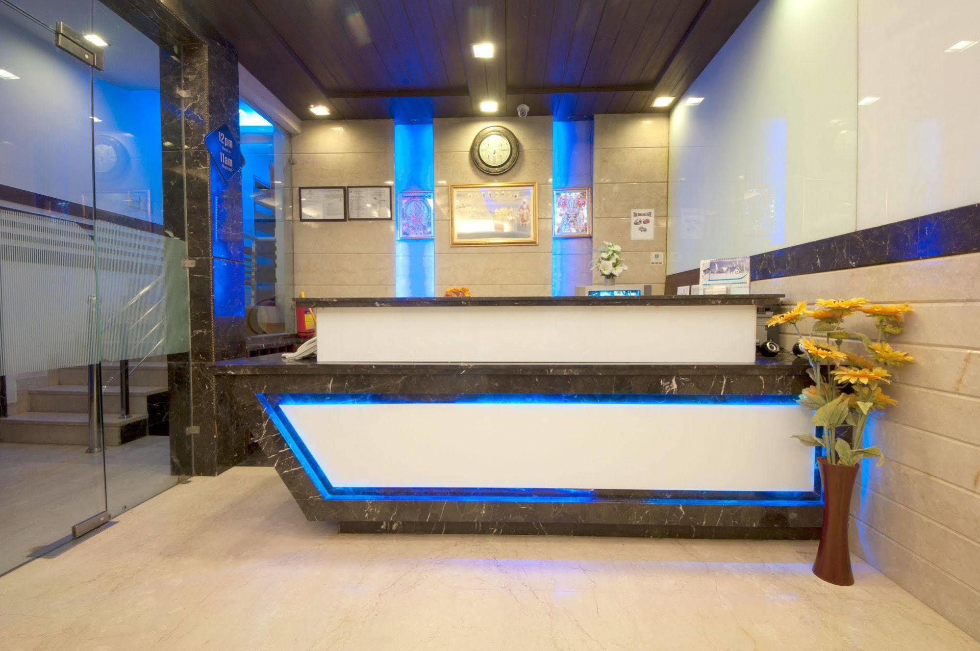 Hotel Amaltas International - Delhi-16 Νέο Δελχί Εξωτερικό φωτογραφία