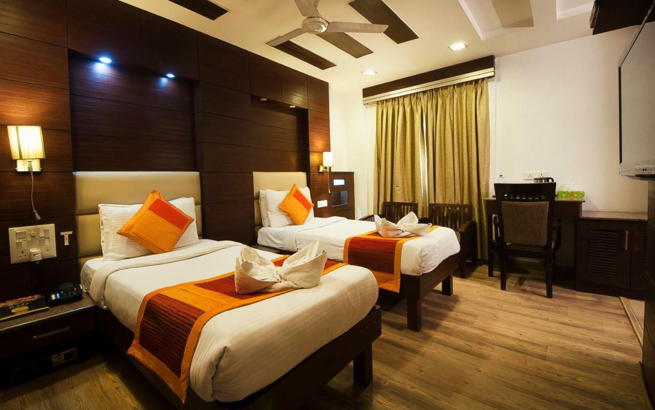 Hotel Amaltas International - Delhi-16 Νέο Δελχί Εξωτερικό φωτογραφία
