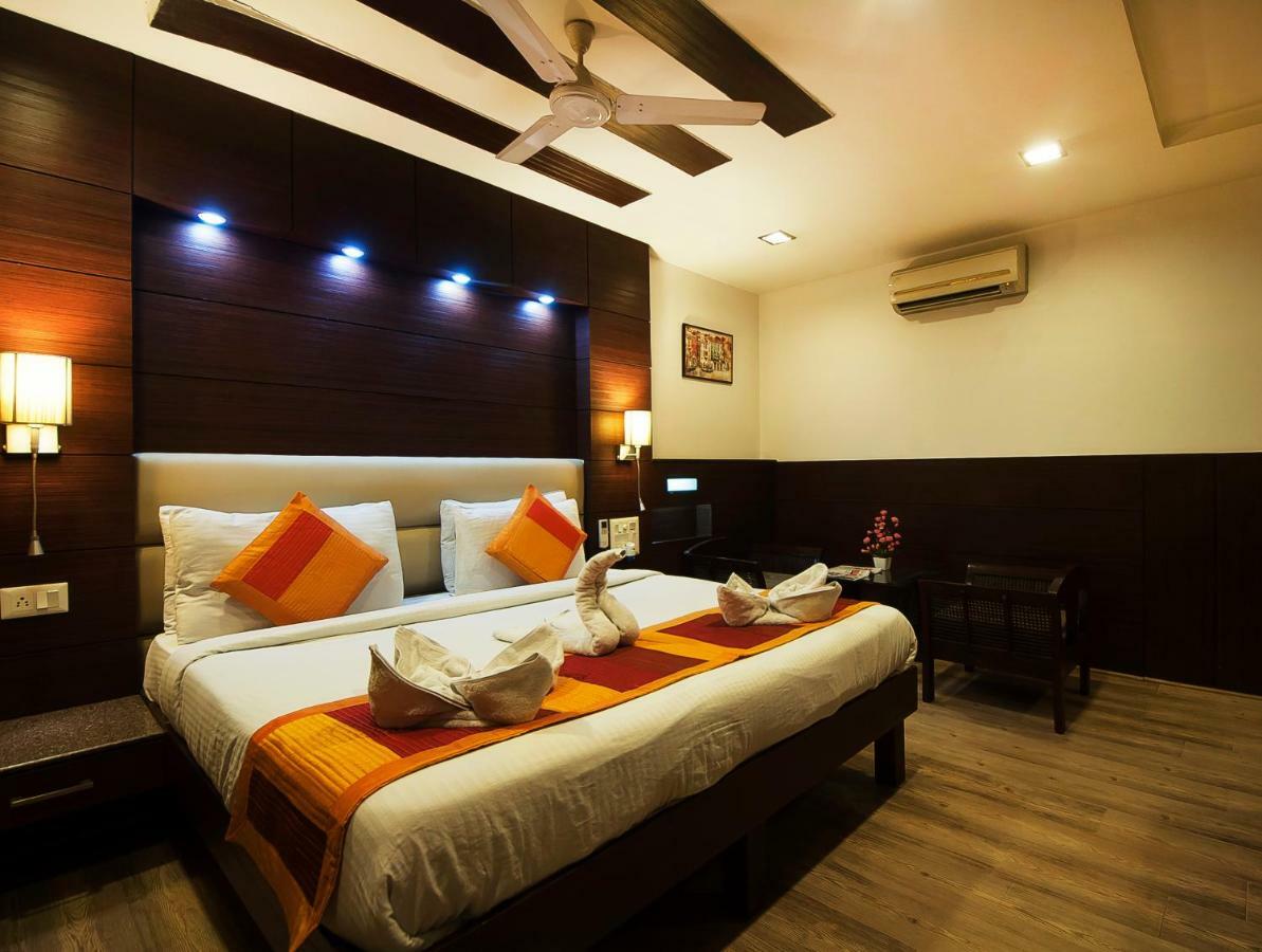 Hotel Amaltas International - Delhi-16 Νέο Δελχί Εξωτερικό φωτογραφία