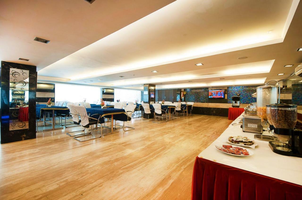 Hotel Amaltas International - Delhi-16 Νέο Δελχί Εξωτερικό φωτογραφία